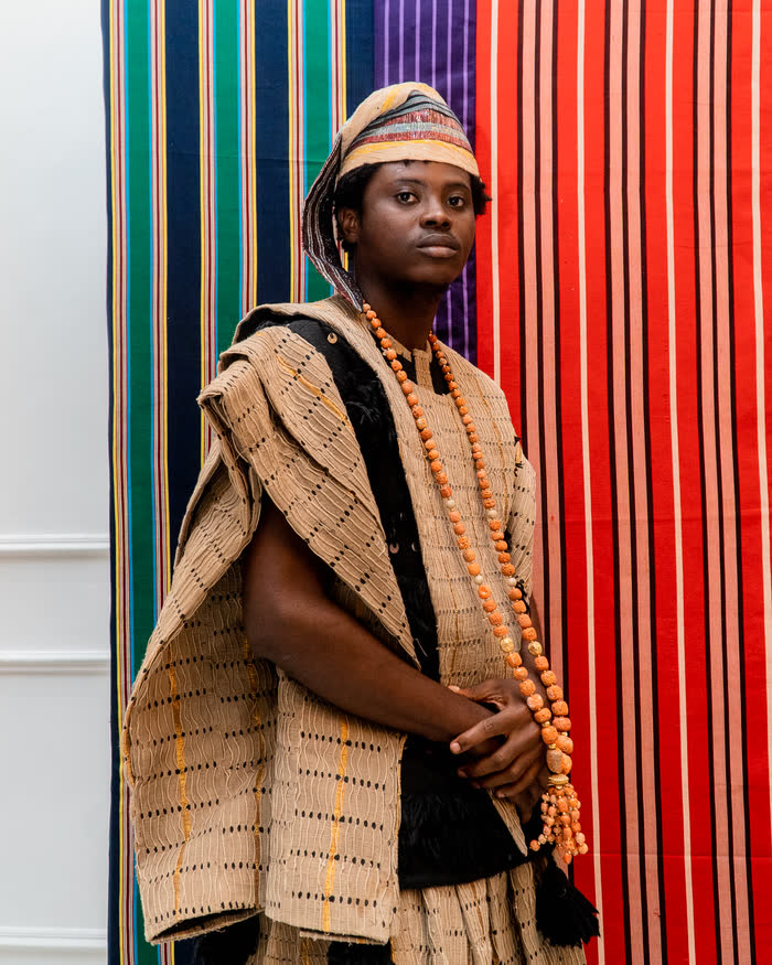 Woven vest