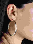 Huggie Earring — 3